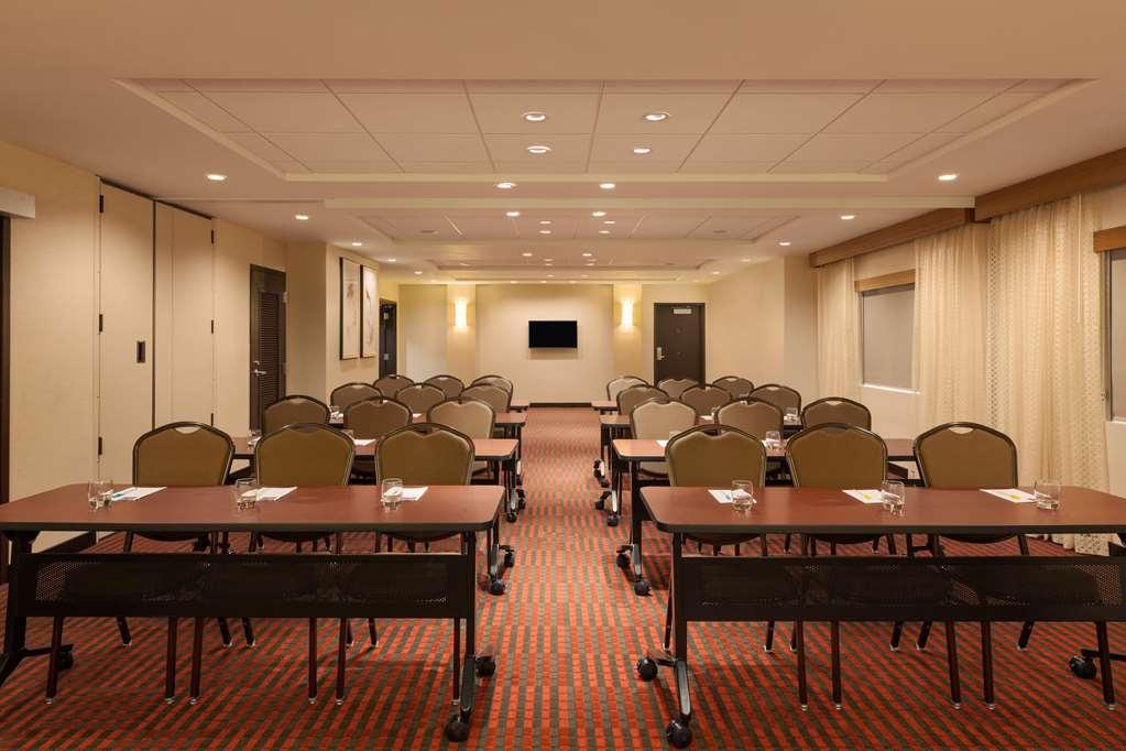 Hyatt Place Phoenix Chandler - Fashion Center מתקנים תמונה
